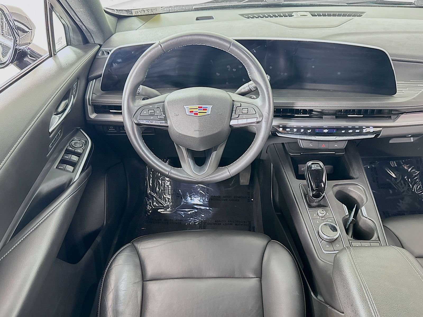 2024 Cadillac XT4 Premium Luxury - Photo 17