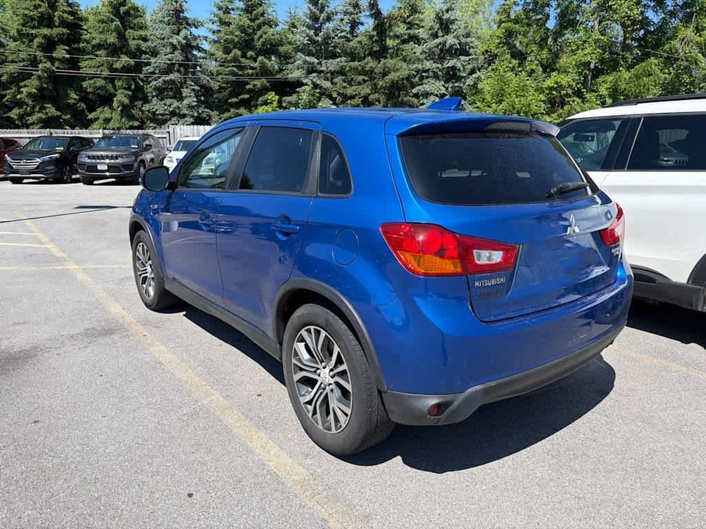 Used 2017 Octane Blue Metallic Mitsubishi ES 2.0 image 2