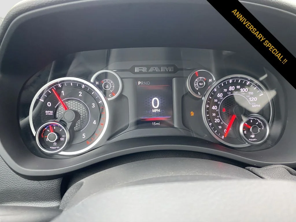 2025 RAM 2500 Tradesman - Photo 18