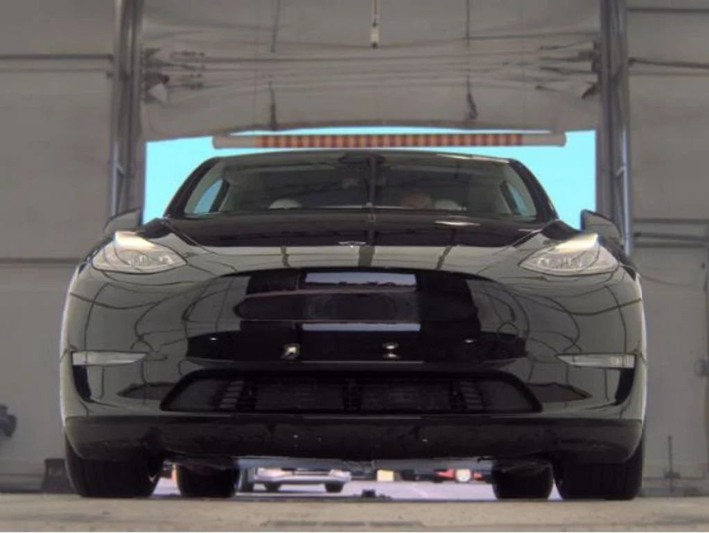 Used 2024 Black Tesla Performance image 3