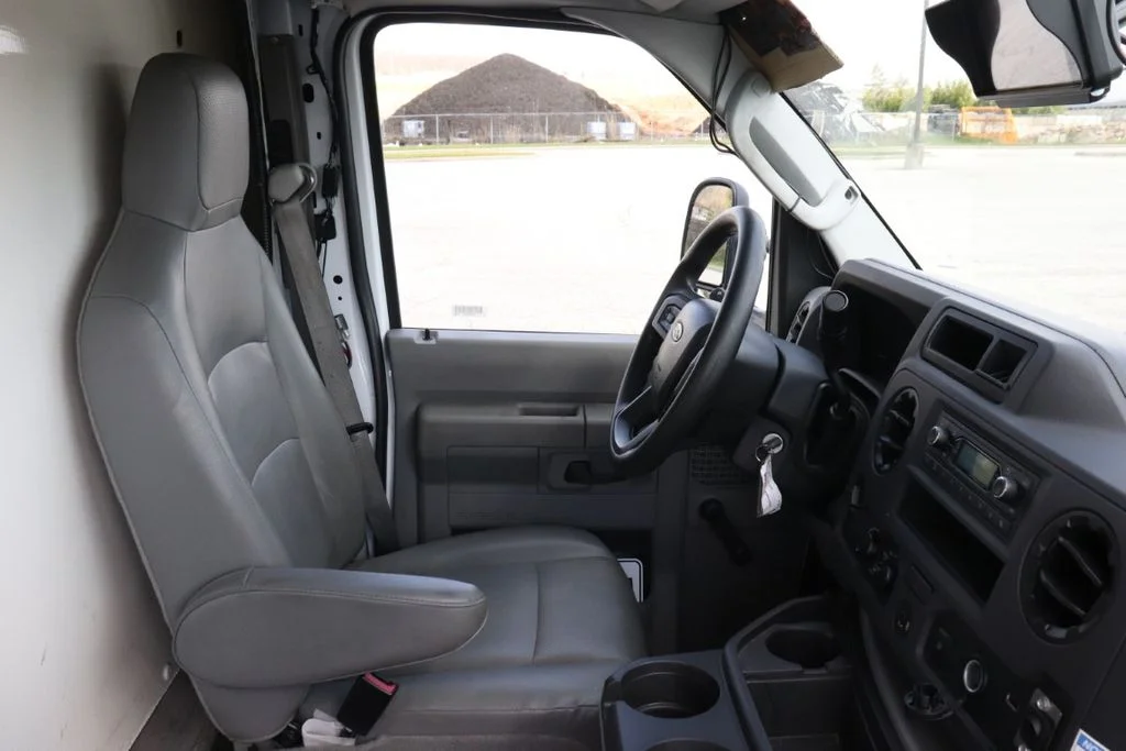 Used 2024 White Ford Base image 13