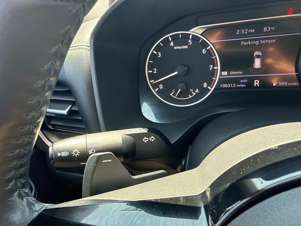 Used 2021 Gray Nissan SV image 33