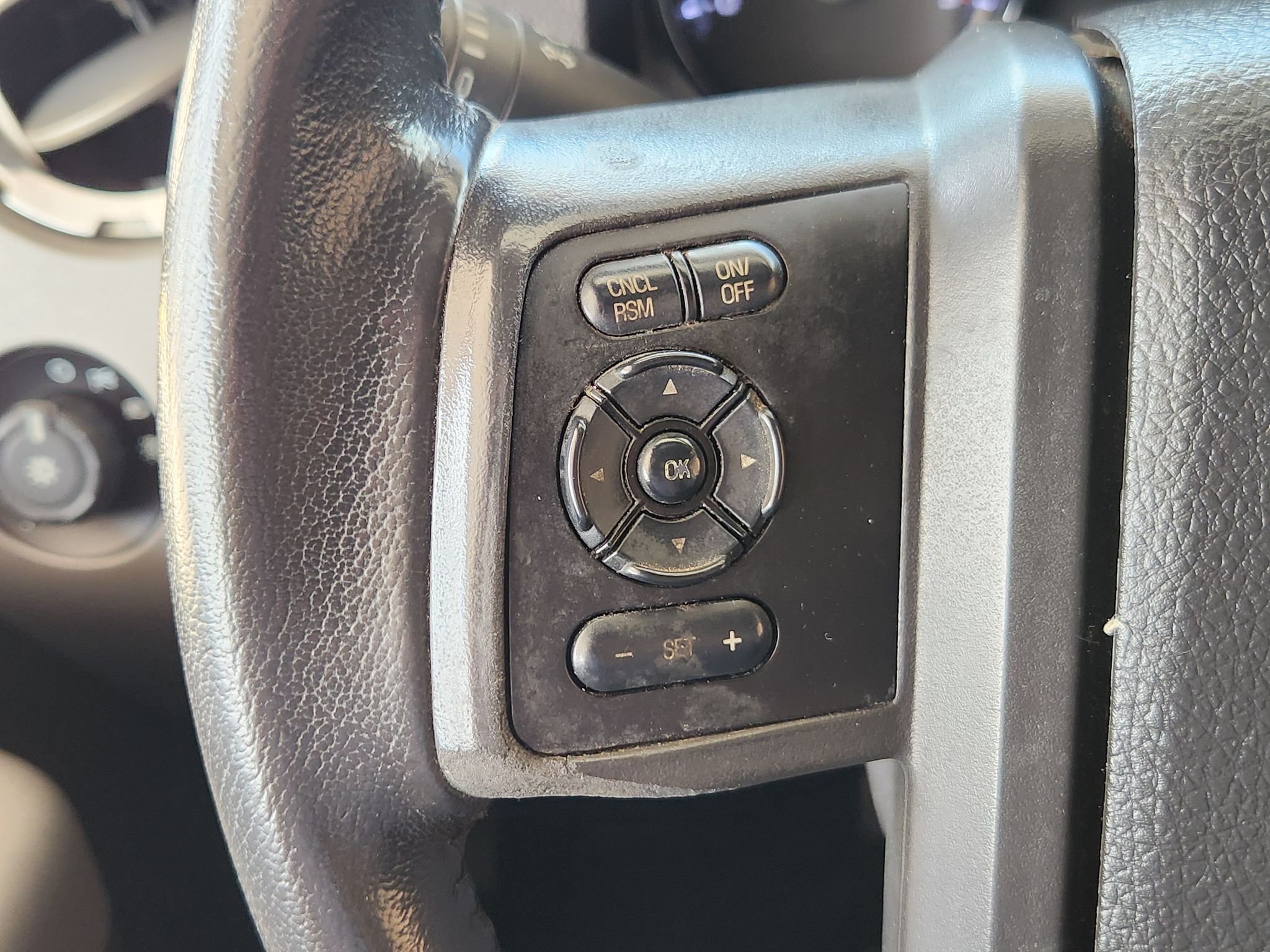 Used 2015 White Platinum Metallic Tri-Coat Ford Lariat image 29