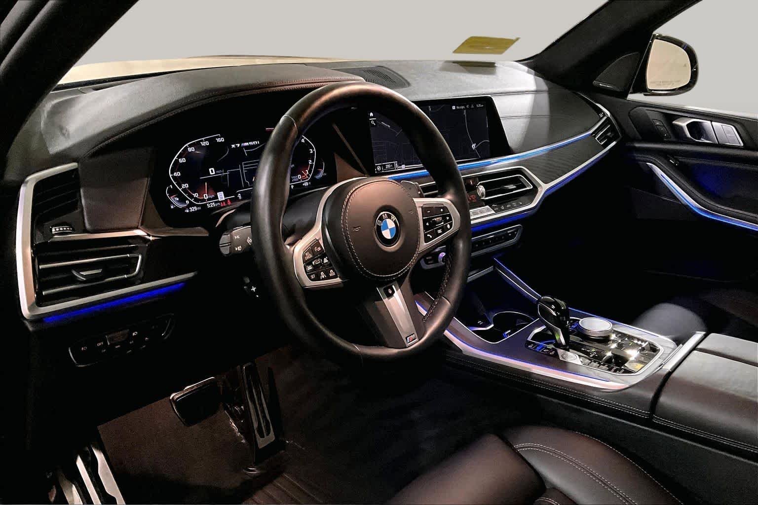 Used 2022 Black Sapphire Metallic BMW M50i image 17