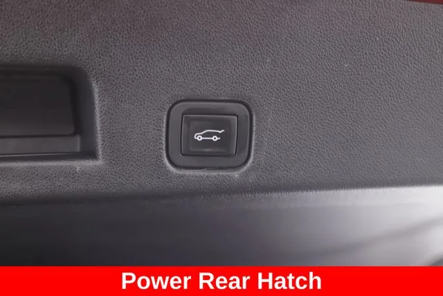 Used 2024 Red Chevrolet Z71 image 28