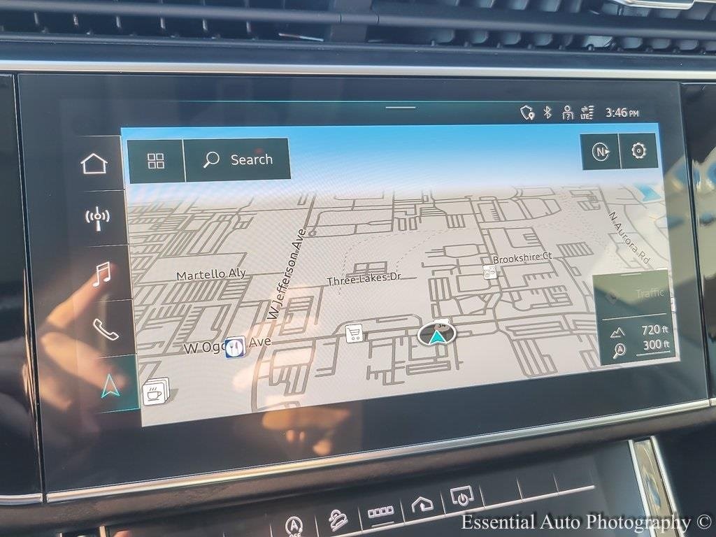 2022 AUDI Q8 - Image 15