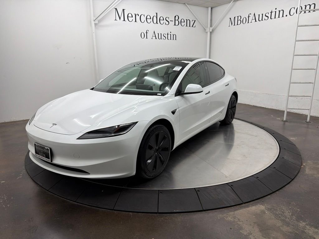 Used 2025 White Tesla Long Range image 3