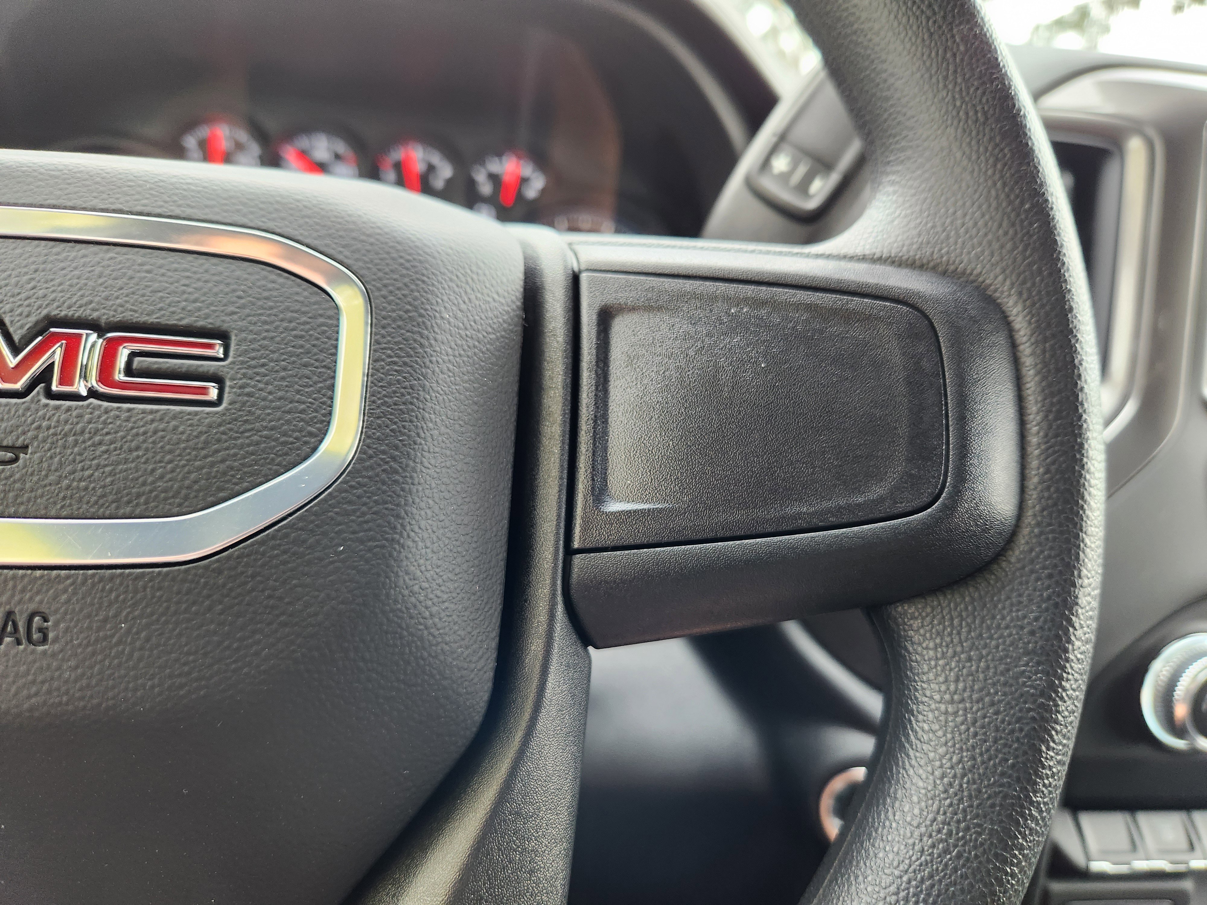 2025 GMC Sierra 3500HD Pro - Photo 22
