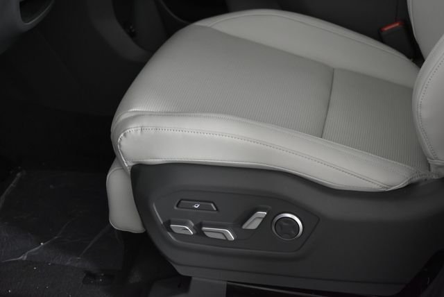 New 2026 Gray Hyundai Calligraphy image 41