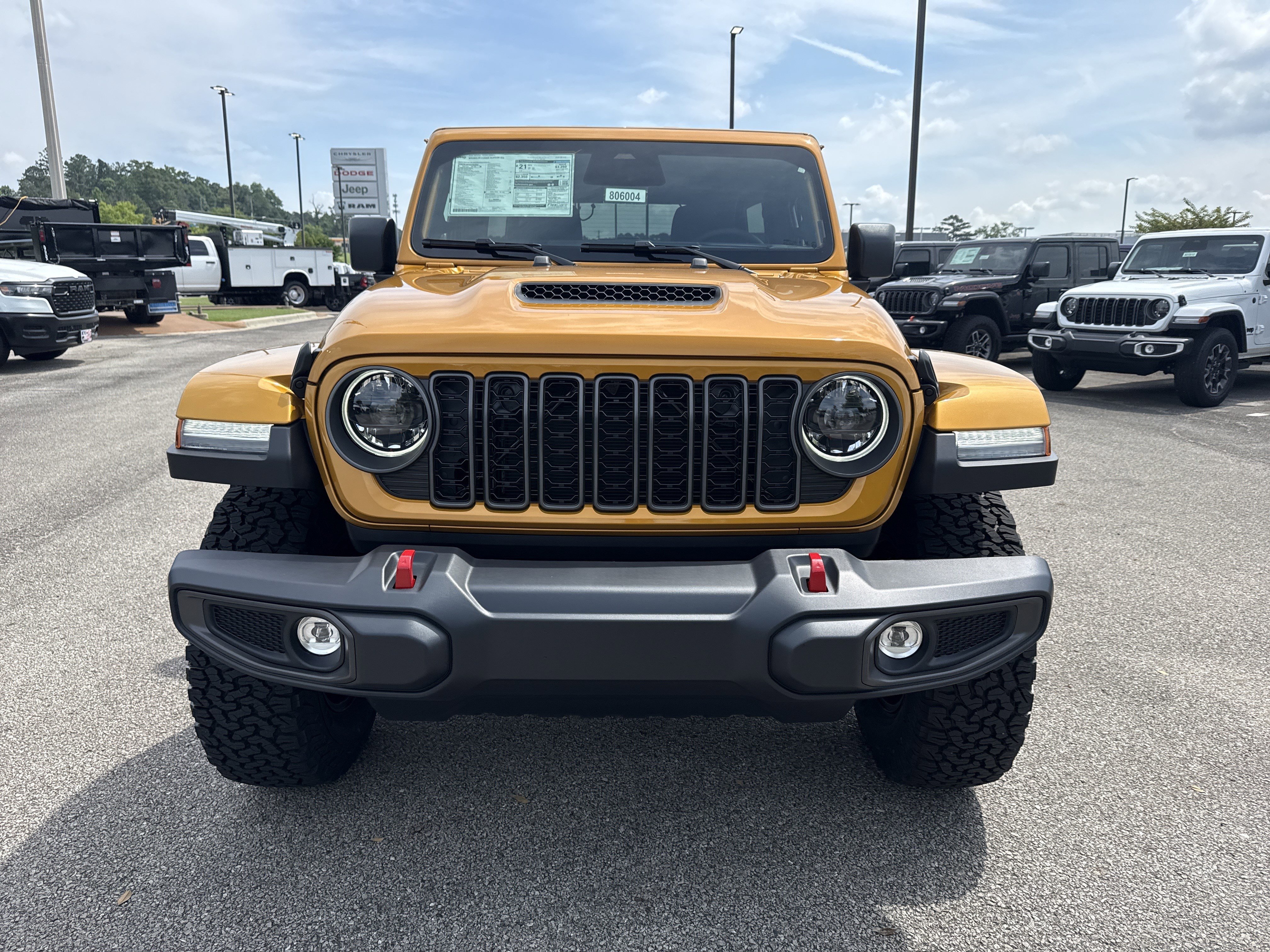 New 2026 Goldilocks Jeep Rubicon image 2