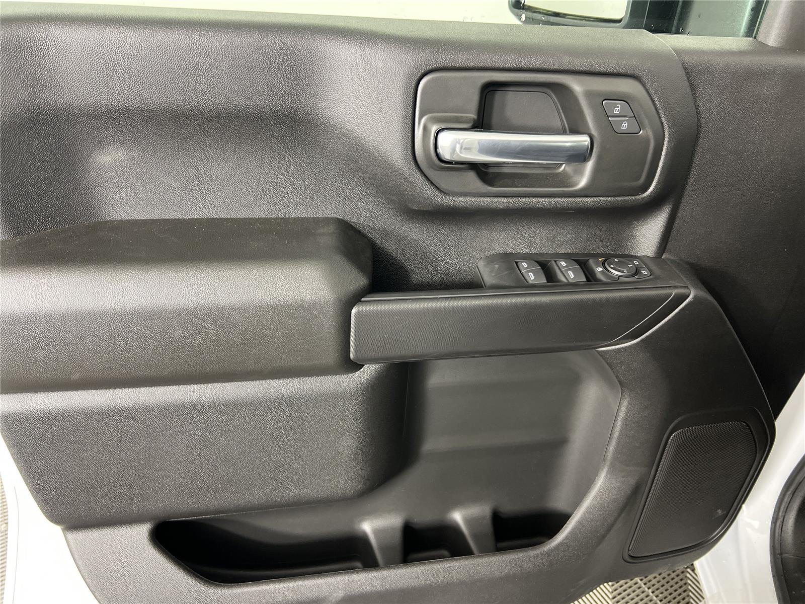 2026 GMC Sierra 2500HD Pro - Photo 8