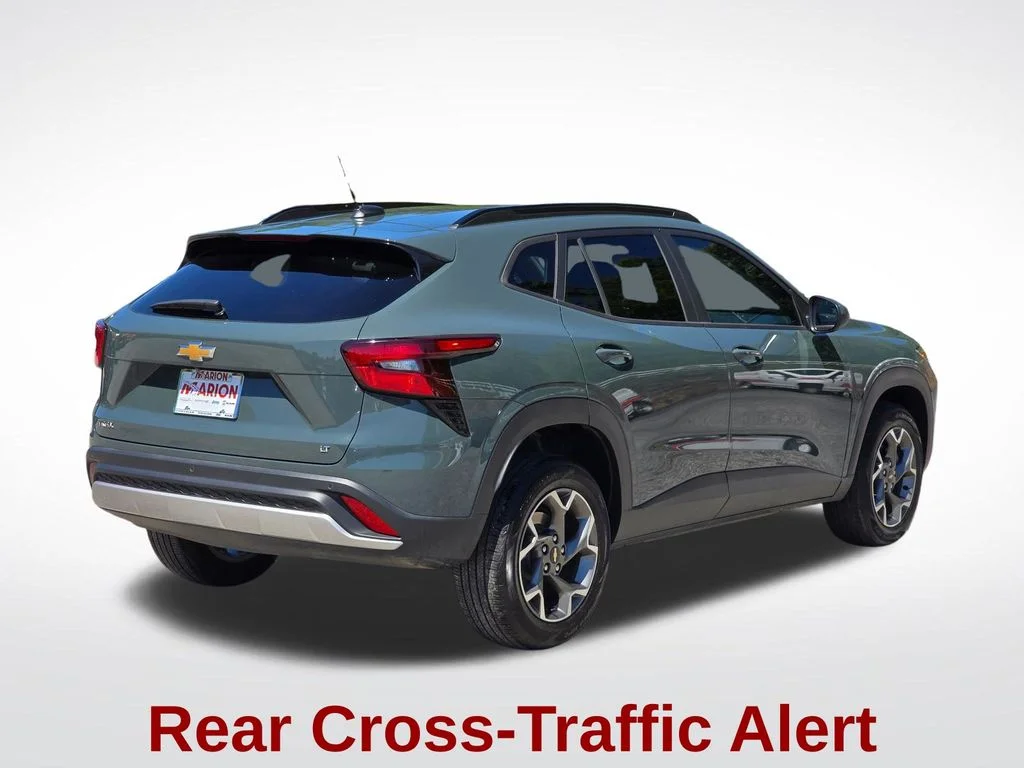 Used 2025 Gray Chevrolet LT image 18