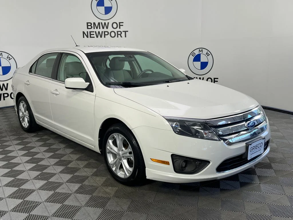 2012 Ford Fusion I-4 SE's photo