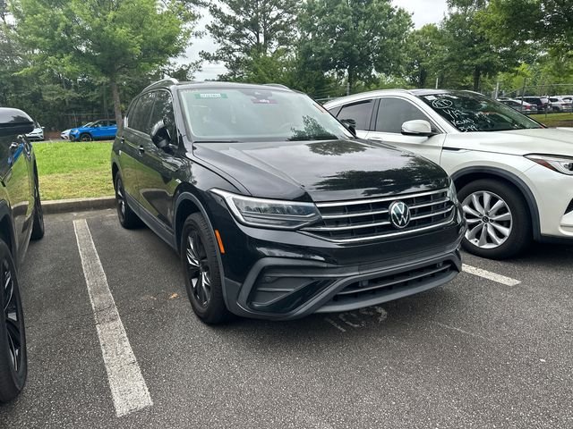 2023 Volkswagen Tiguan 2.0T SE's photo