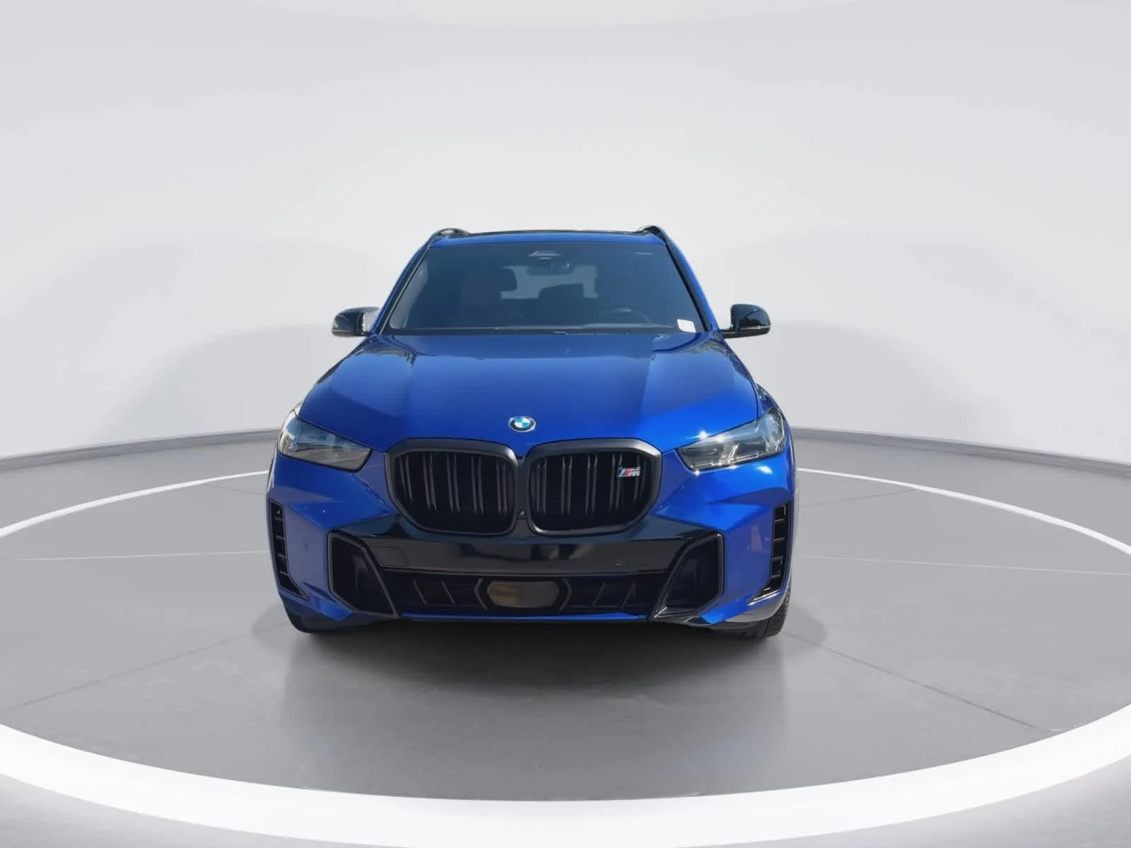 Certified Used 2024 Marina Bay Blue Metallic BMW M60i image 3