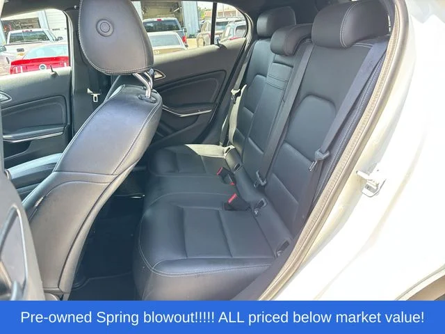 Used 2017  Mercedes-Benz GLA 250 image 18
