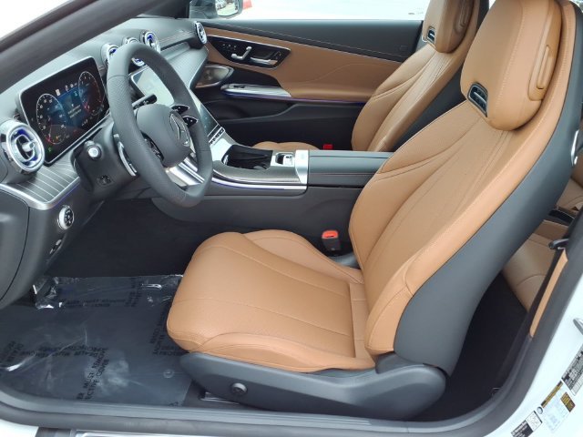 New 2027 White Mercedes-Benz CLE 450 image 16