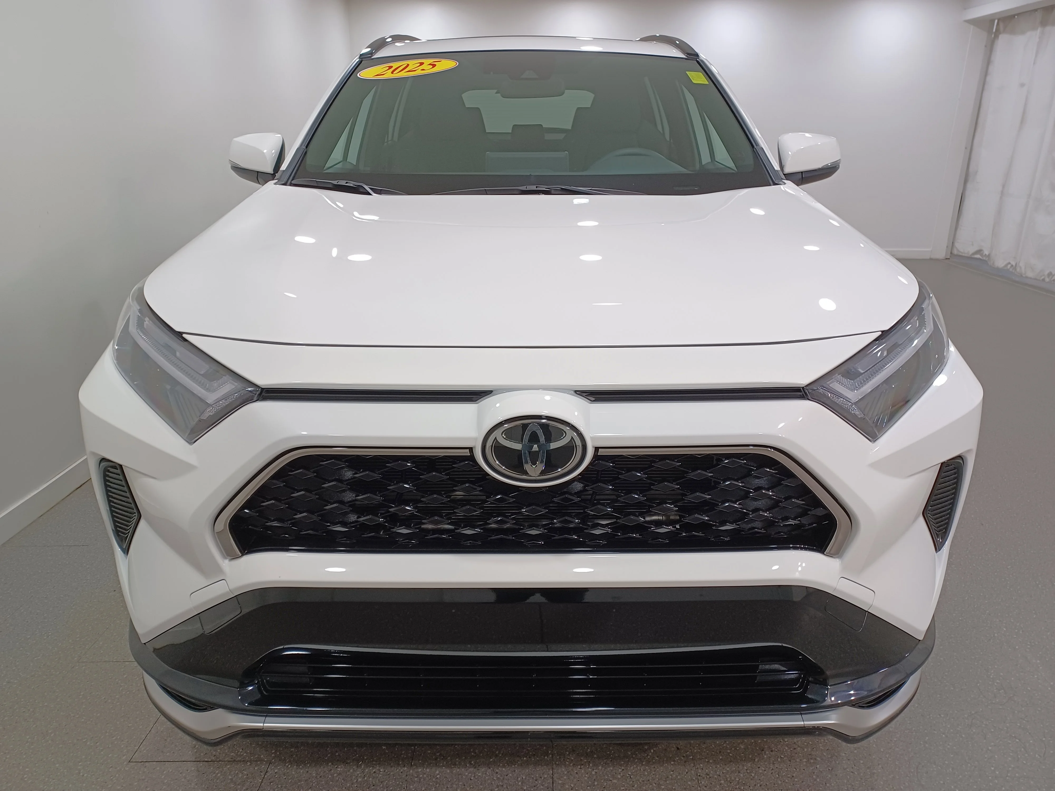 Certified Used 2025 White Toyota SE AWD PHEV*Adaptive Cruise | Remote Climate | Htd Seats &Wheel | Sunroof | Blind Spot Detection image 3