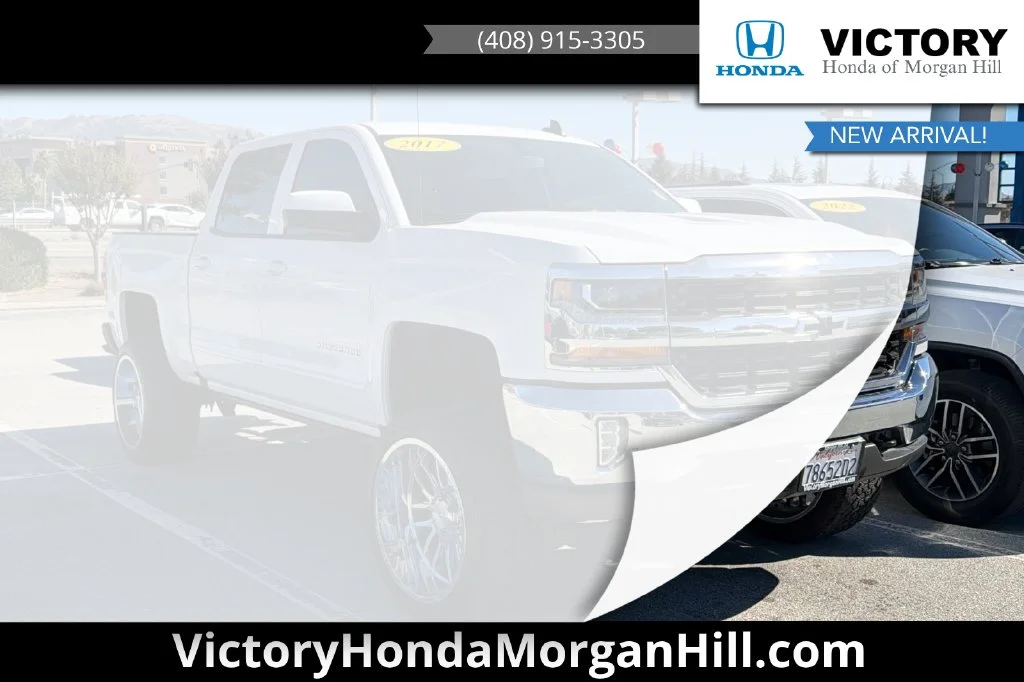 Used 2017 Summit White Chevrolet LT image 1
