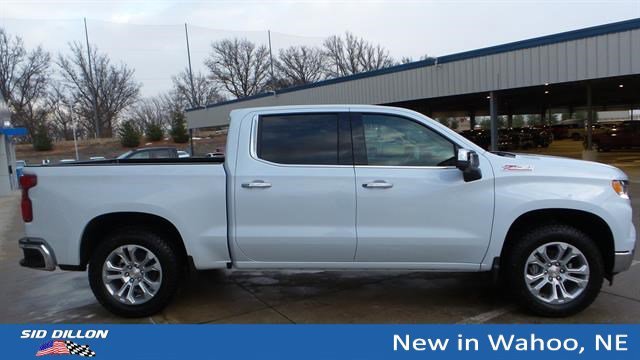 New 2026 Polar White Tricoat Chevrolet LTZ image 13