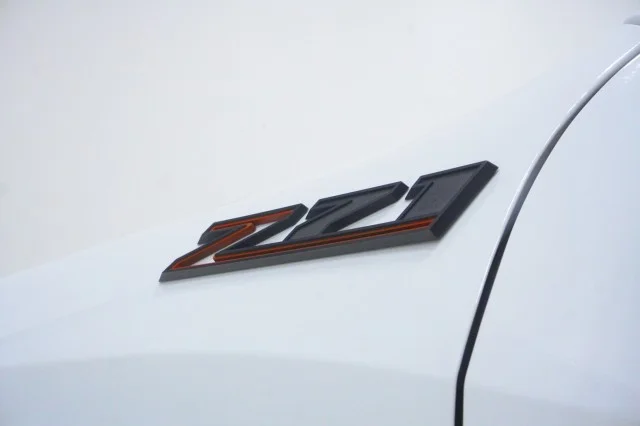 Used 2022 WHITE Chevrolet Custom image 14