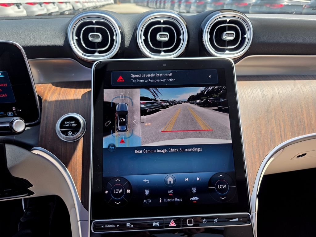 New 2026 White Mercedes-Benz GLC 300 image 28