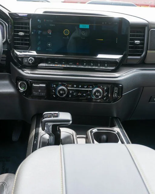 Used 2023 Blue Chevrolet ZR2 image 17