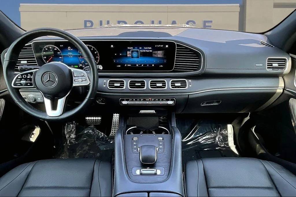 Used 2023 Mojave Silver Metallic Mercedes-Benz GLS 450 image 9