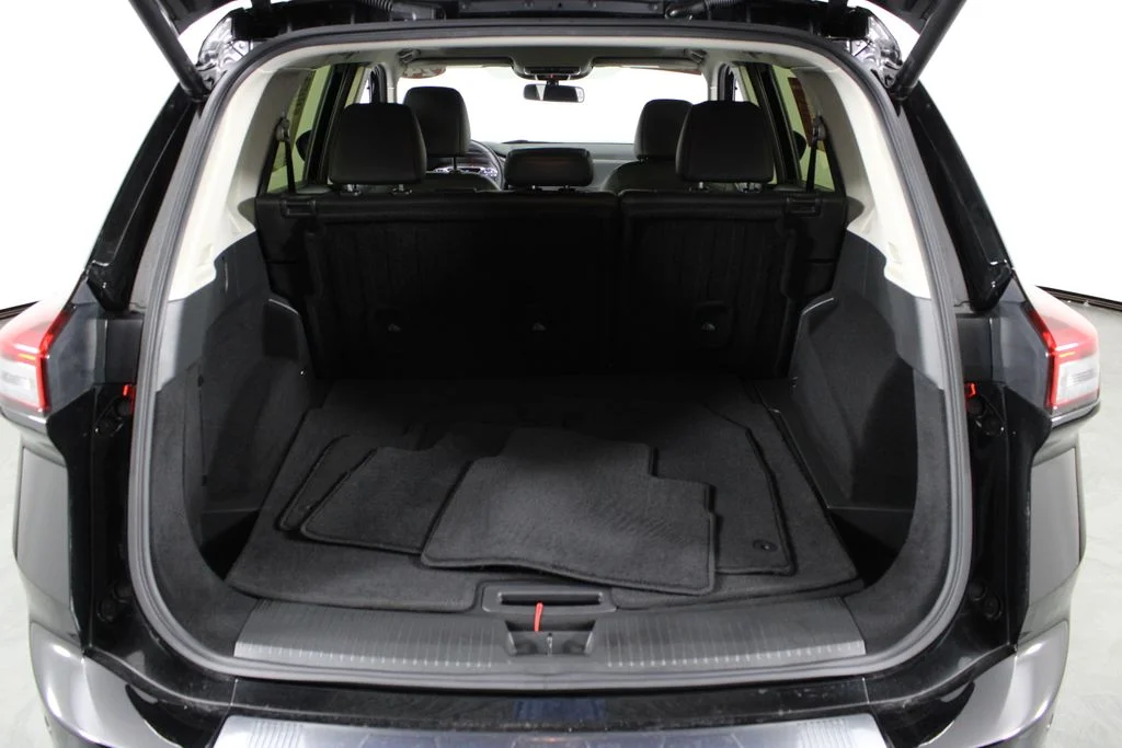 2024 Nissan Rogue SV - Photo 18