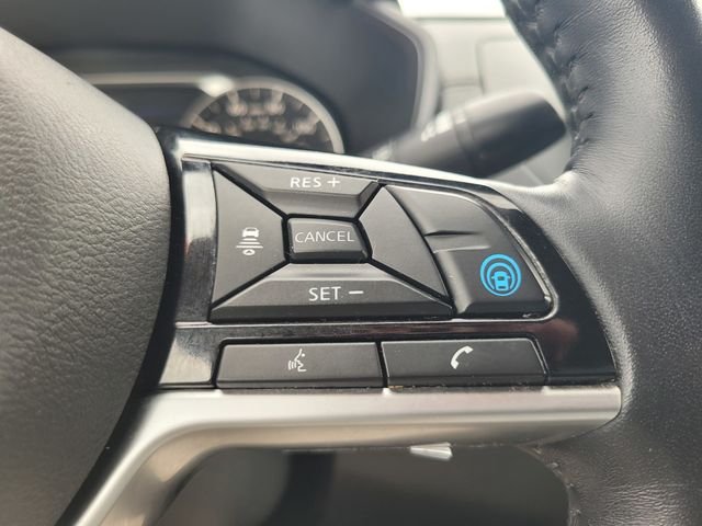 Used 2019 Blue Nissan 2.5 SV image 27