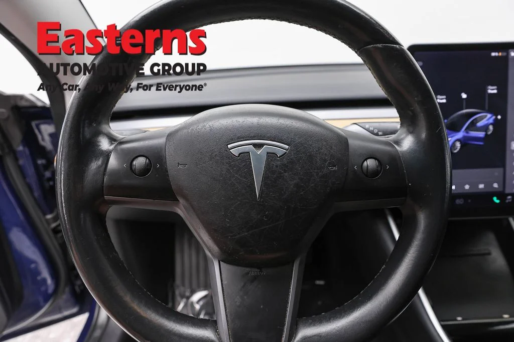 Used 2018 Blue Tesla Long Range image 10