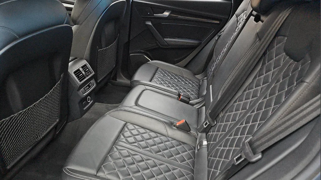Used 2019 Black Audi 3.0T Premium Plus image 15