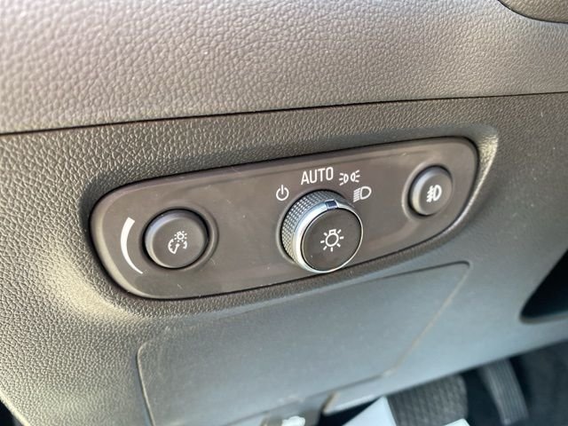 Used 2023 Black Buick Select image 17