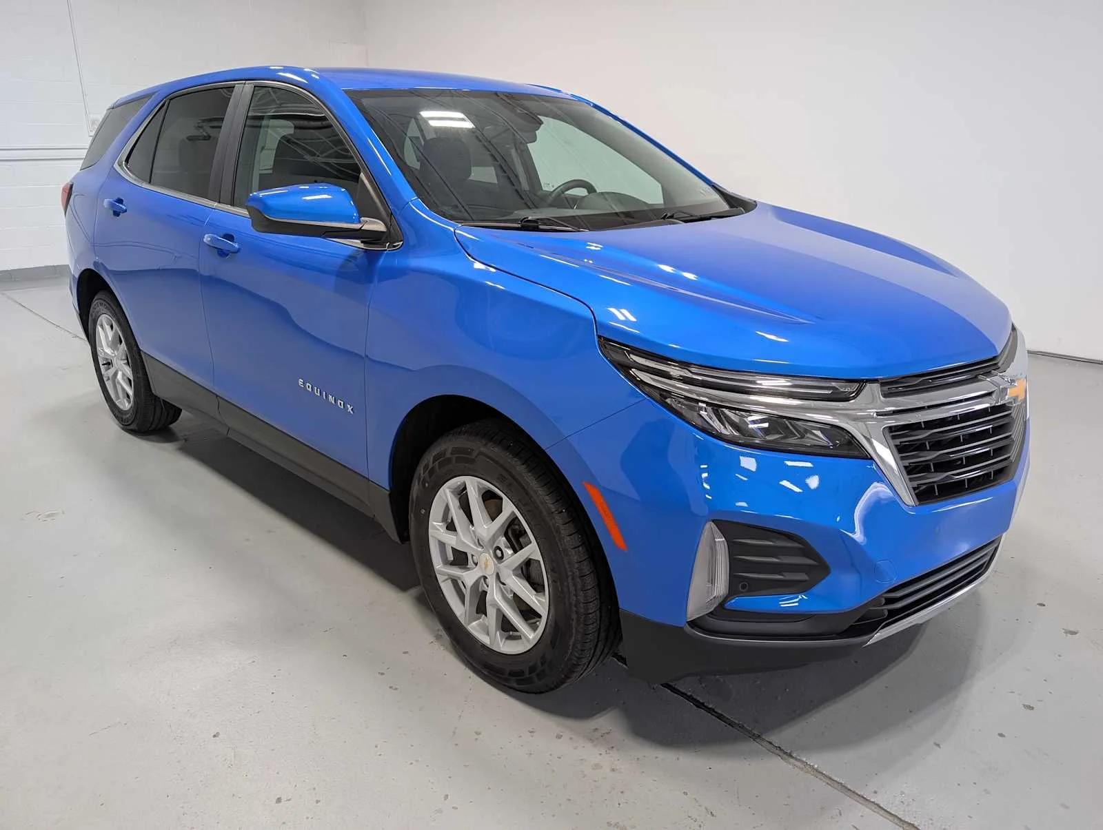 Used 2024 Rip Tide Blue Chevrolet LT image 6