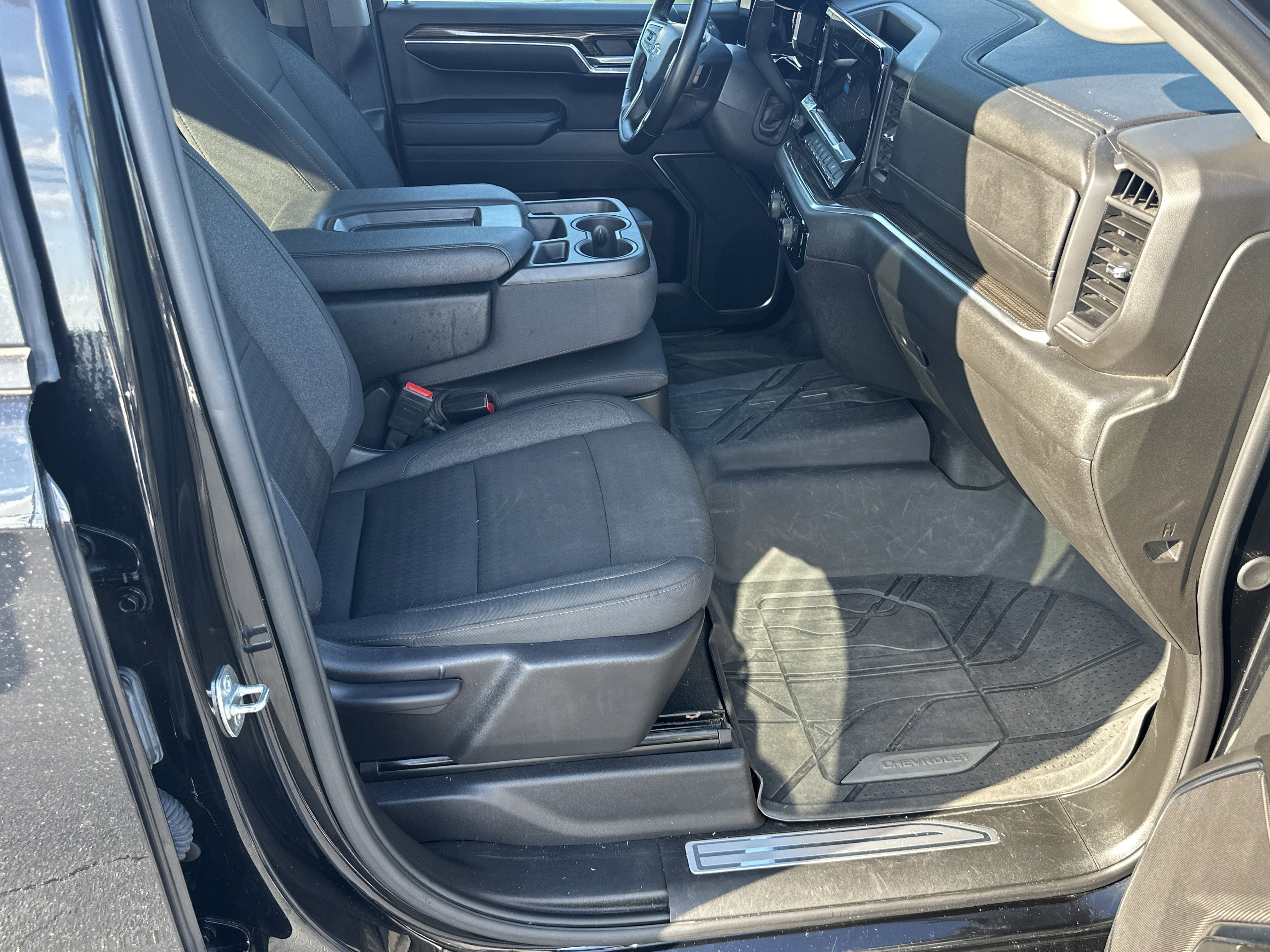 Used 2024 Black Chevrolet RST image 15