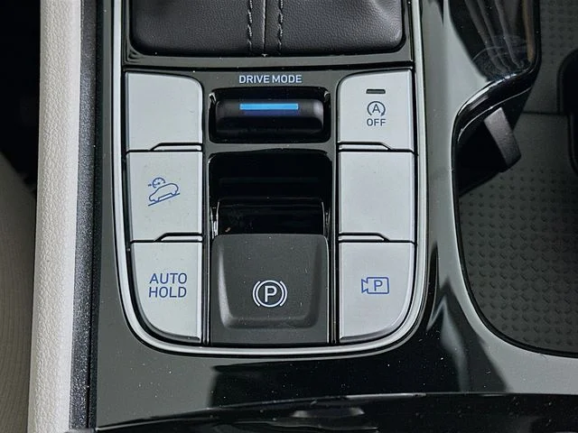 New 2026 Hyundai TUCSON SEL