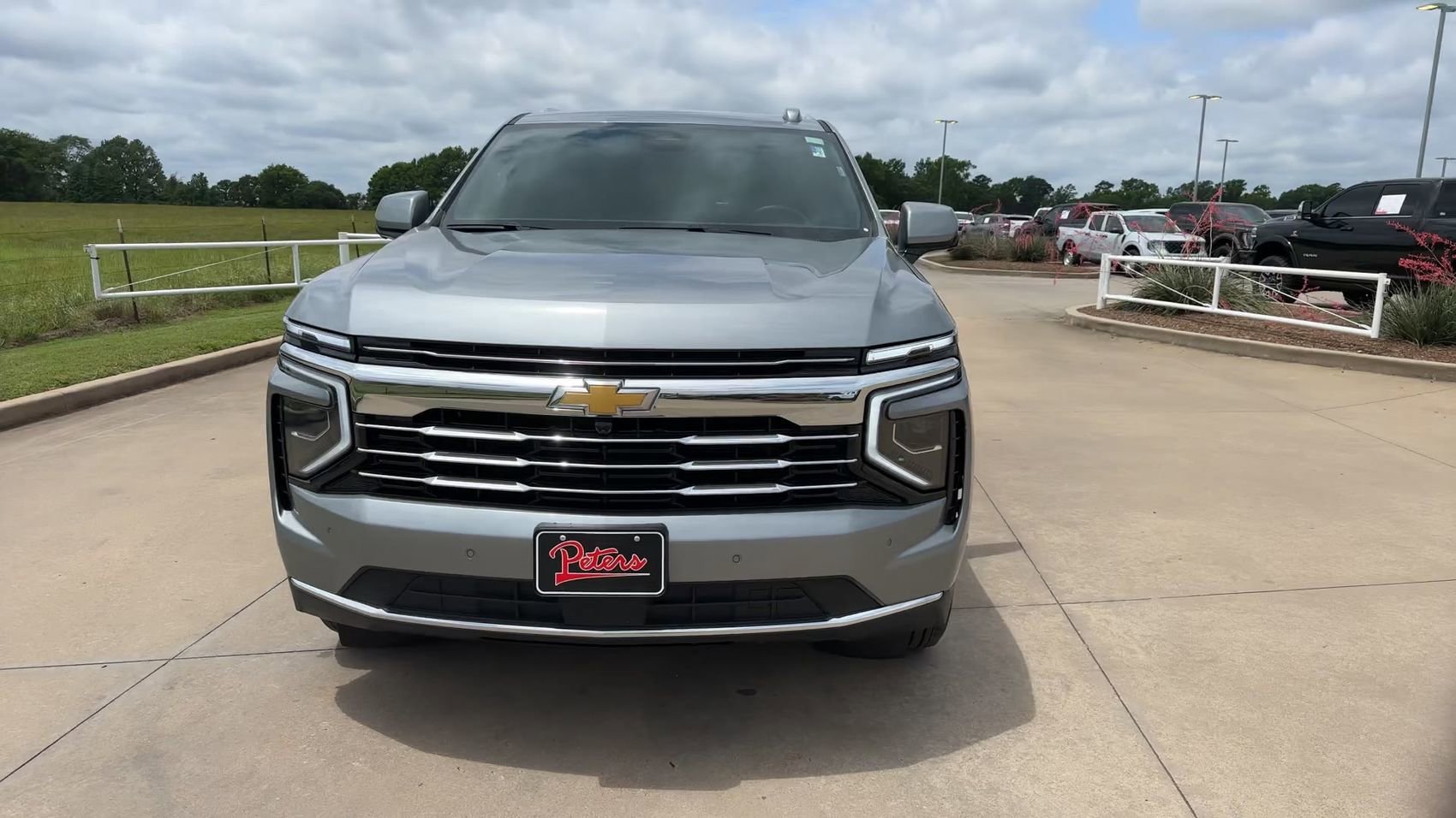Used 2025 Sterling Gray Metallic Chevrolet LT image 4