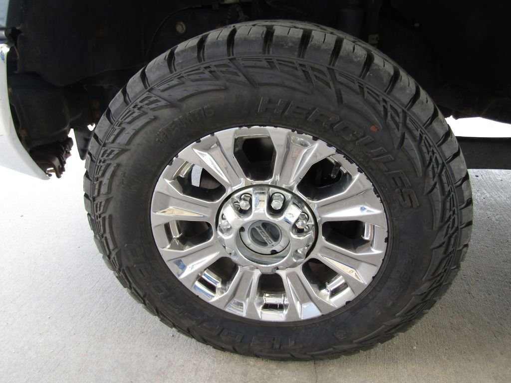 Used 2018 Black Ford XLT image 26