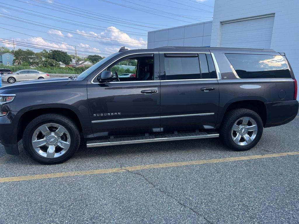 Used 2017 TUNGSTEN METALLIC Chevrolet LT image 7