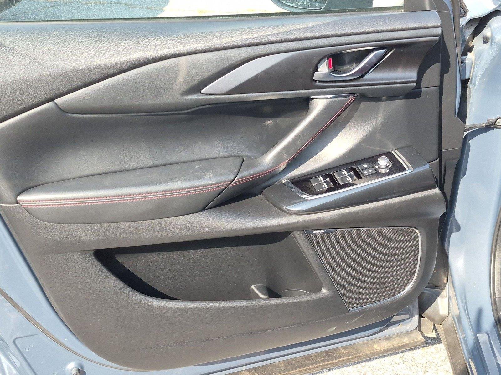 Used 2023 Polymetal Gray Metallic Mazda Carbon Edition image 15
