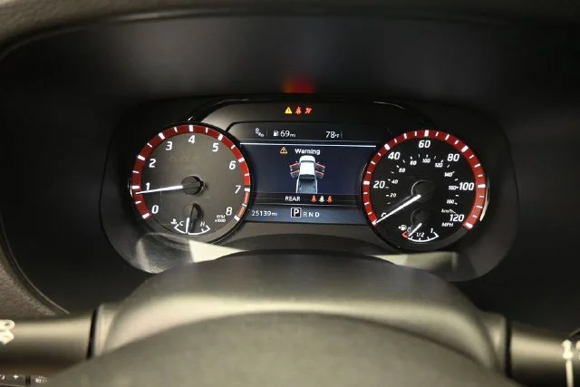 Used 2024 Beige Nissan PRO-X image 16