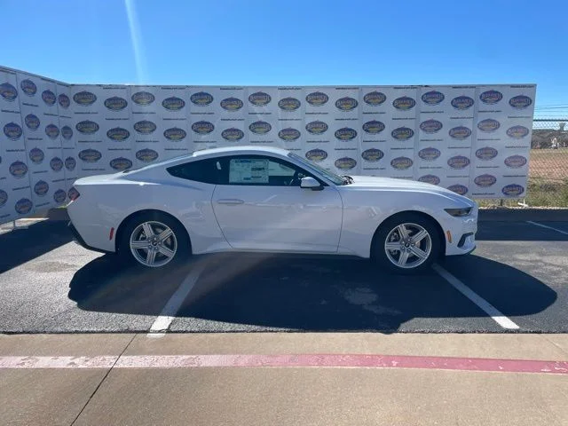 2026 Ford Mustang EcoBoost Fastback's photo