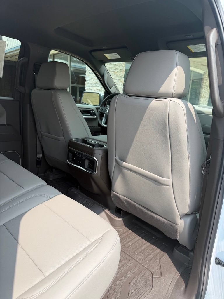 New 2026 Glacier White Tricoat GMC SLT image 28