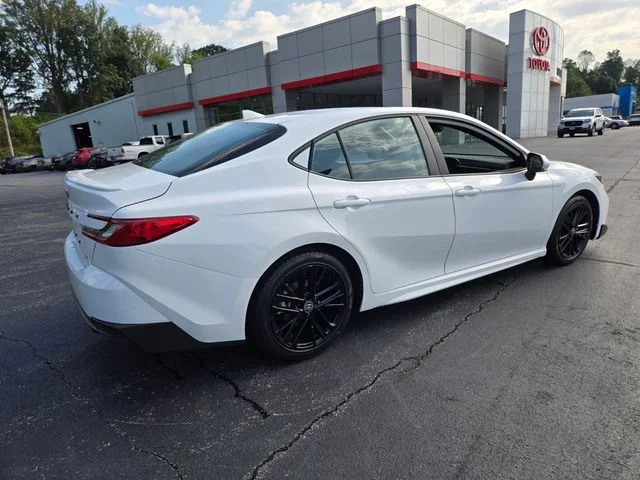 Used 2025 White Toyota SE image 9