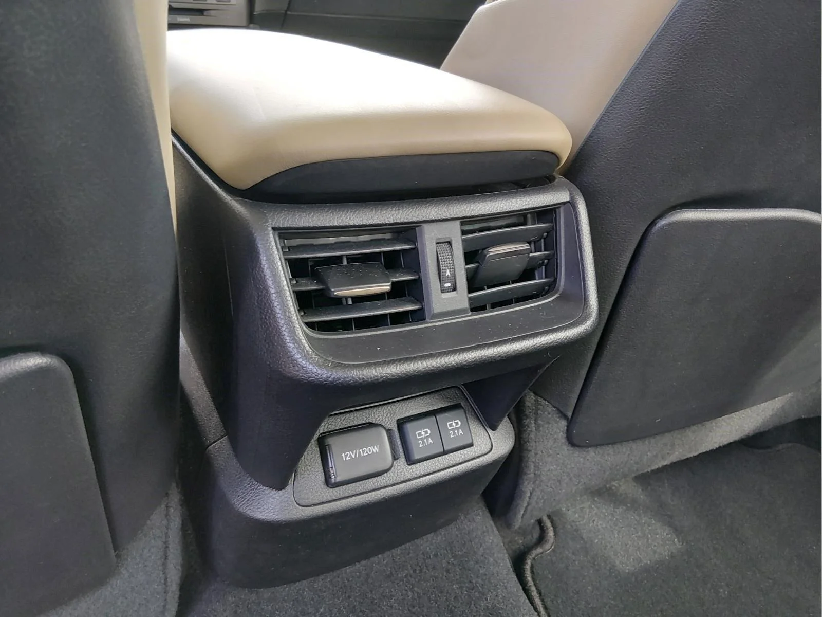 Used 2021 Silver Lining Metallic Lexus ES 300h image 18