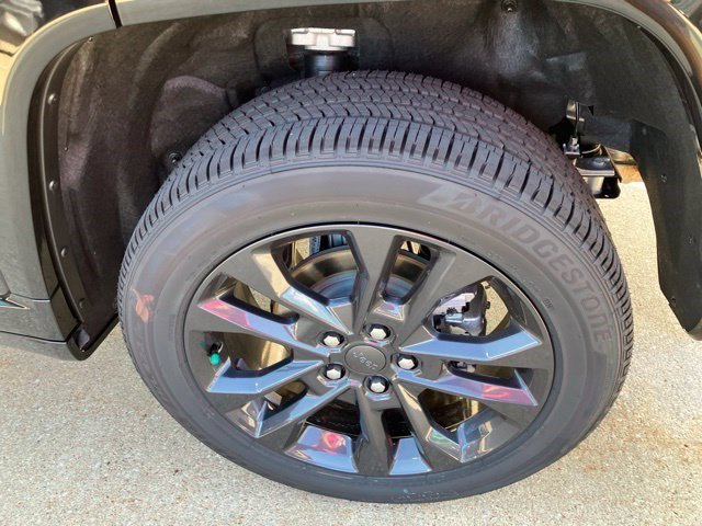New 2026 Diamond Black Crystal Pearl-Coat Exterior Paint Jeep Limited Reserve image 28