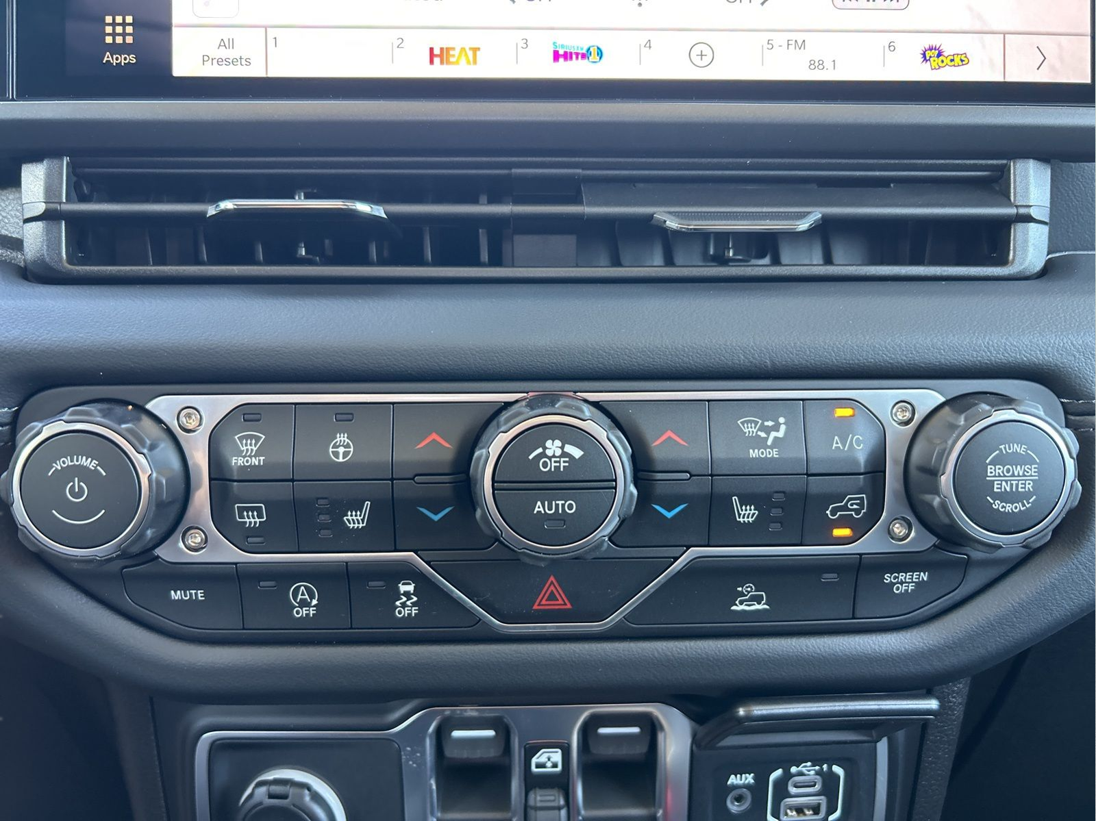 New 2026 41 Exterior Paint Jeep Sahara image 29