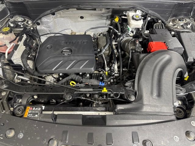 Used 2022 Black Chevrolet LT image 9