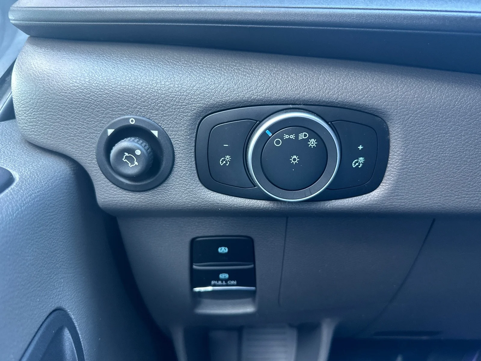 Used 2021 WHITE Ford  image 30