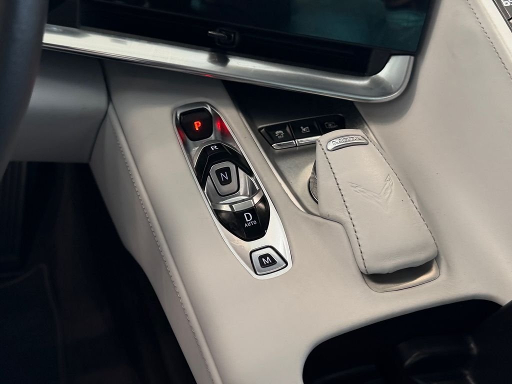 Used 2023 White Chevrolet Stingray image 20